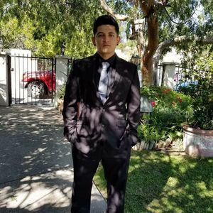 Meet your Posher, Nicholas